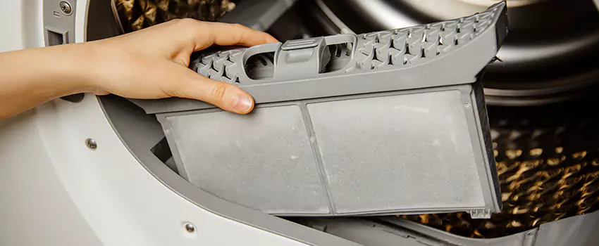 Signs Of A Clogged Dryer Lint Trap in Montgomery Village, Maryland